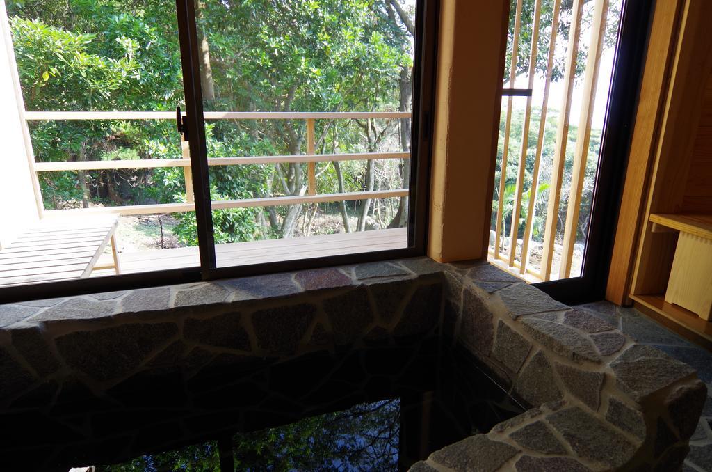 Cottage Views Yakushima  Buitenkant foto